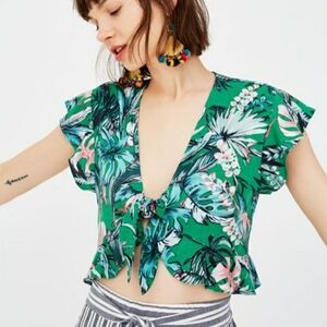 ● Union Bay | Tropical Blouse Crop Cover Up Top